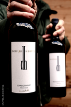 Chardonnay trocken 2021 von Doppler-Hertel onlineVINOTHEK Pfalz zum Chillen